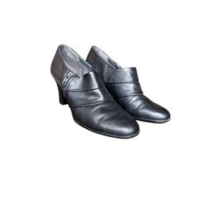 Aerosoles shoe booty size 9.5